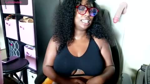Cyndy Lou Who online show from 06-16-26, 04:53