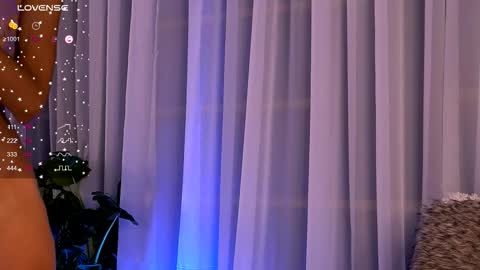 Snapshot of cynthiawest chatting on 09-30-25, 03:11 Ivy online show from 09-30-25, 03:11