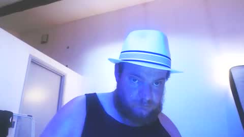 Cyrilhot88 online show from 04-25-26, 06:38