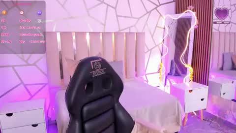 cyrus_tay online show from 04-23-26, 12:29