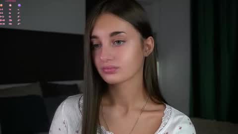 Isabella online show from 03-01-25, 01:11