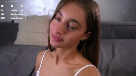 Isabella online show from 05-31-26, 01:03