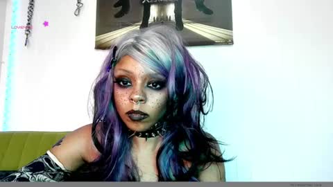 nerdyhotgoth online show from 06-18-26, 10:47