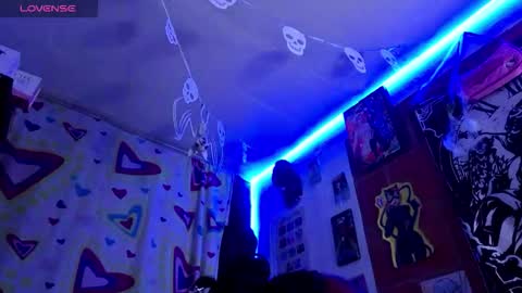 Snapshot of d3m0ny0_0 chatting on 10-15-25, 06:02 d3m0ny0_0 online show from 10-15-25, 06:02