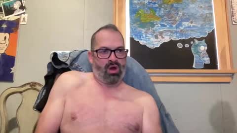 Snapshot of d4ddy858 chatting on 10-19-25, 03:01 d4ddy858 online show from 10-19-25, 03:01