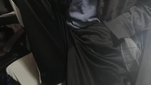 Snapshot of d_alex_lover chatting on 09-08-25, 03:22 d_alex_lover online show from 09-08-25, 03:22