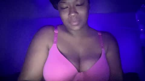 Snapshot of d_n_a_69 chatting on 07-09-26, 06:39 d_n_a_69 online show from 07-09-26, 06:39