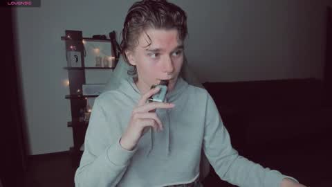 Daren online show from 09-19-25, 04:18