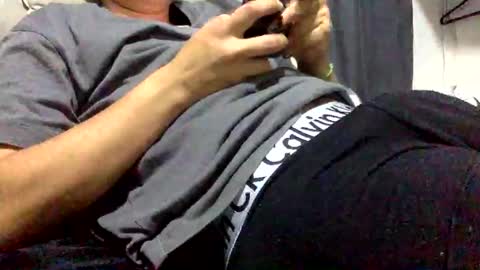 Snapshot of daaaaaaavid18 chatting on 11-10-25, 12:42 Daaaaaaavid18 online show from 11-10-25, 12:42