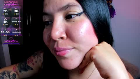 Snapshot of daahanna_ chatting on 01-05-25, 08:32 Ailyn online show from 01-05-25, 08:32