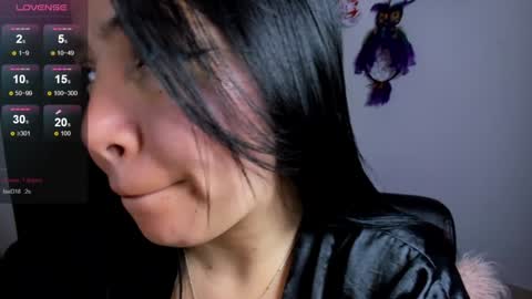 Snapshot of daahanna_ chatting on 02-06-25, 05:25 Ailyn online show from 02-06-25, 05:25