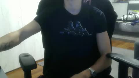 Snapshot of daaneel_ chatting on 11-25-25, 06:30 Dannel online show from 11-25-25, 06:30