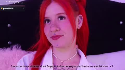 Snapshot of daarlene chatting on 02-06-25, 11:58 Darlene online show from 02-06-25, 11:58