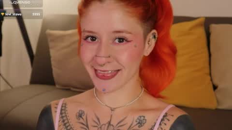 Snapshot of daarlene chatting on 03-02-26, 07:54 Darlene online show from 03-02-26, 07:54