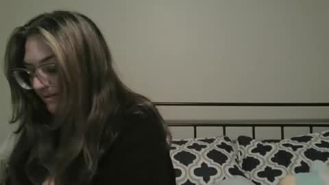 Snapshot of daddies_princesss chatting on 09-15-25, 11:05 daddies_princesss online show from 09-15-25, 11:05