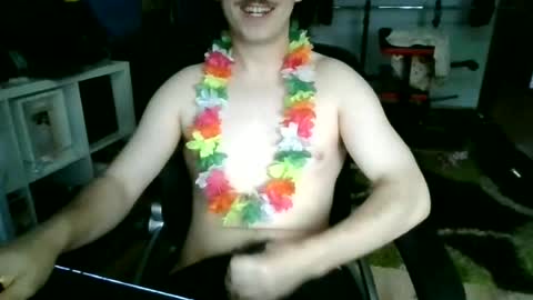 Snapshot of daddiesboyy04 chatting on 06-22-26, 04:26 DaddiesBoy online show from 06-22-26, 04:26