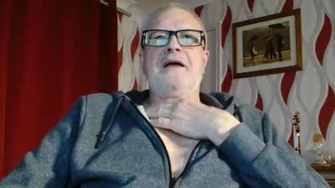 Brian ... online show from 04-30-26, 08:57