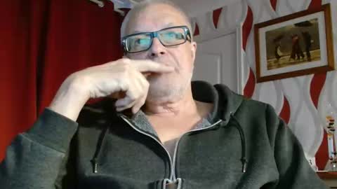 Snapshot of daddiescockforyou chatting on 06-03-26, 08:03 Brian ... online show from 06-03-26, 08:03