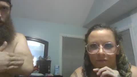 Snapshot of daddy48069 chatting on 09-21-25, 10:28 Daddyrock48069 online show from 09-21-25, 10:28