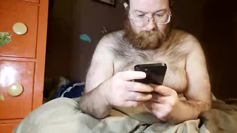 Snapshot of daddy5567127 chatting on 01-24-25, 04:27 daddy5567127 online show from 01-24-25, 04:27