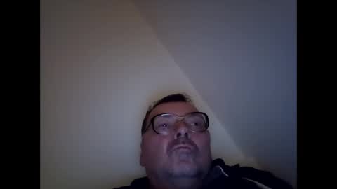 Snapshot of daddy91964 chatting on 01-04-25, 09:09 daddy91964 online show from 01-04-25, 09:09