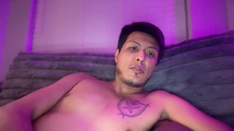 Snapshot of daddy_c420 chatting on 10-15-25, 09:31 Daddy-C online show from 10-15-25, 09:31
