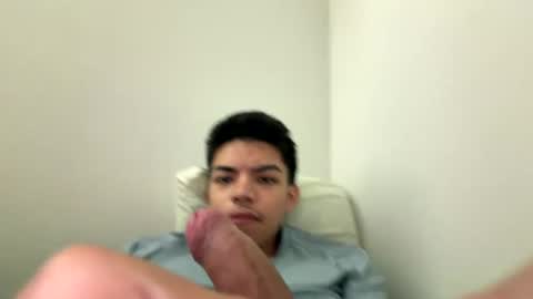 daddy_long_legs25 online show from 07-09-26, 03:27