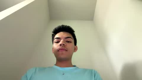 daddy_long_legs25 online show from 07-16-26, 03:51
