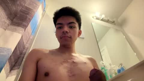 daddy_long_legs25 online show from 08-04-26, 06:27