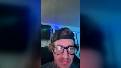 Snapshot of daddybigdick480 chatting on 02-01-26, 02:10 daddybigdick480 online show from 02-01-26, 02:10