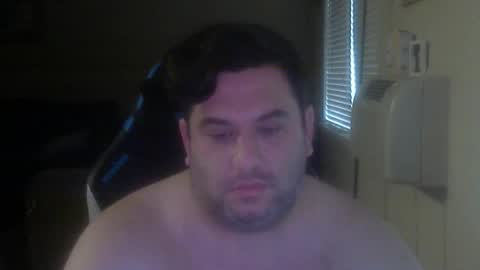 Snapshot of daddybody4u chatting on 02-11-25, 09:25 daddybody4u online show from 02-11-25, 09:25