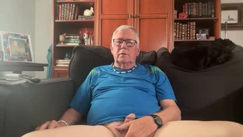 Snapshot of daddycok4 chatting on 02-19-26, 02:13 DaddyCok4 online show from 02-19-26, 02:13