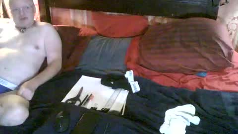 Daddy online show from 11-02-25, 12:13