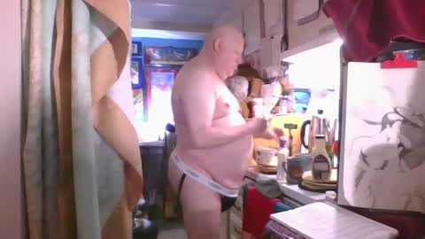 Daddy online show from 02-17-26, 07:49