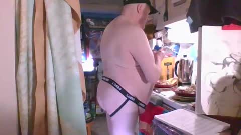 Daddy online show from 03-18-26, 06:11