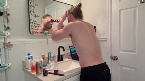 DaddydayDrinkz online show from 12-31-24, 04:57