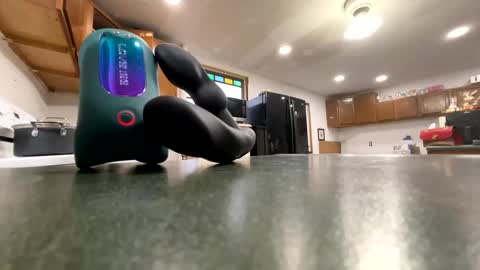 Snapshot of daddydic120402 chatting on 11-21-25, 03:33 daddydic120402 online show from 11-21-25, 03:33