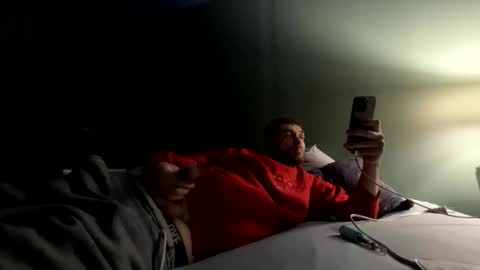 Snapshot of daddydic120402 chatting on 01-08-26, 04:15 daddydic120402 online show from 01-08-26, 04:15