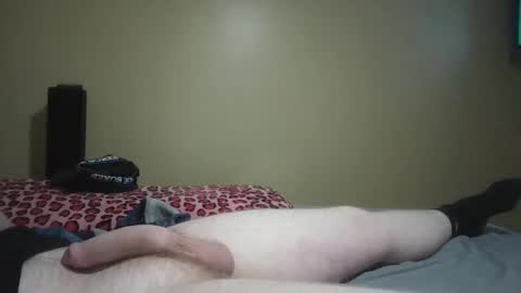 Snapshot of daddyiscumming690 chatting on 03-30-26, 11:28 daddyiscumming690 online show from 03-30-26, 11:28