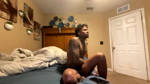 sexy tatted king bbc online show from 04-04-26, 05:43