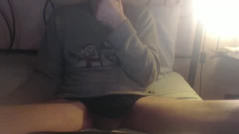 Snapshot of daddylove2017 chatting on 12-06-24, 01:22 alby online show from 12-06-24, 01:22