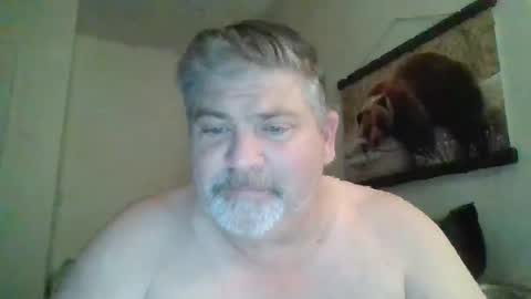 Snapshot of daddymatt1969 chatting on 01-17-26, 05:34 daddymatt1969 online show from 01-17-26, 05:34