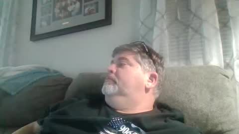 Snapshot of daddymatt1969 chatting on 01-19-26, 04:05 daddymatt1969 online show from 01-19-26, 04:05