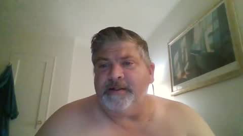 Snapshot of daddymatt1969 chatting on 03-26-26, 03:45 daddymatt1969 online show from 03-26-26, 03:45