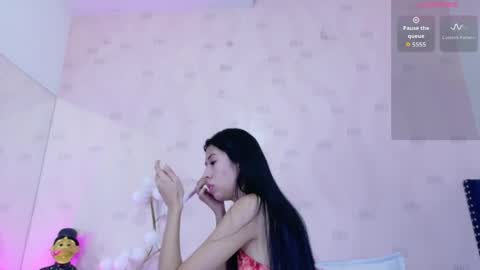 Snapshot of daddys_little_princesss chatting on 05-31-26, 12:12 Antonella online show from 05-31-26, 12:12