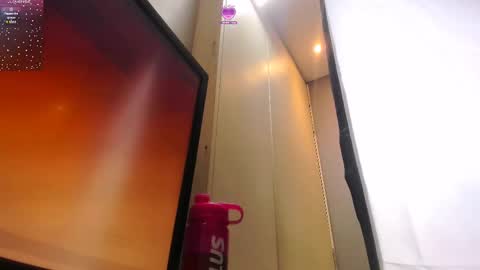 Snapshot of daddysgirls_7 chatting on 02-12-25, 04:11 Daddys online show from 02-12-25, 04:11