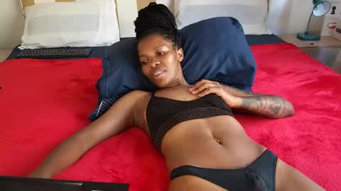 Snapshot of daddyslittleebony chatting on 01-13-25, 01:49 daddyslittleebony online show from 01-13-25, 01:49