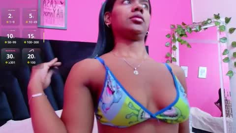 Anny  online show from 11-11-25, 01:11