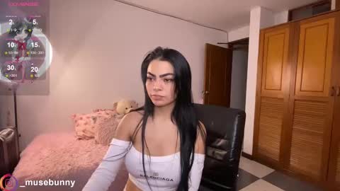 Snapshot of daddysweeeetbody chatting on 09-22-25, 01:18 Sophie online show from 09-22-25, 01:18