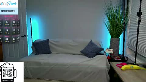 ConstructionDaddy and Lady Luna online show from 09-13-25, 01:38